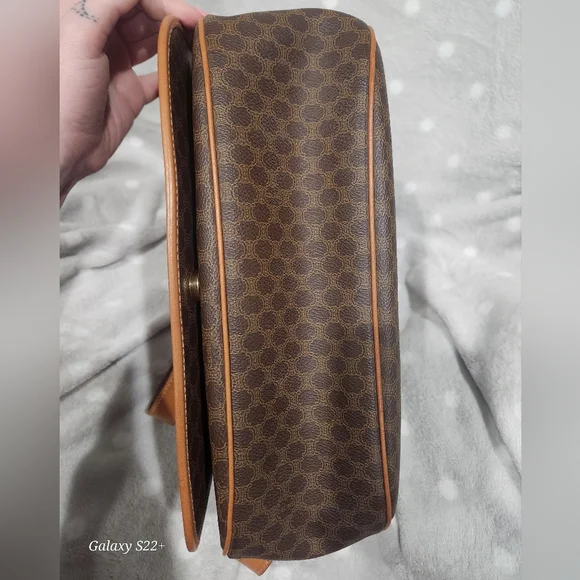 Celine Brown Crossbody Shoulder Bag - Brown Trim - Picture 2 of 16